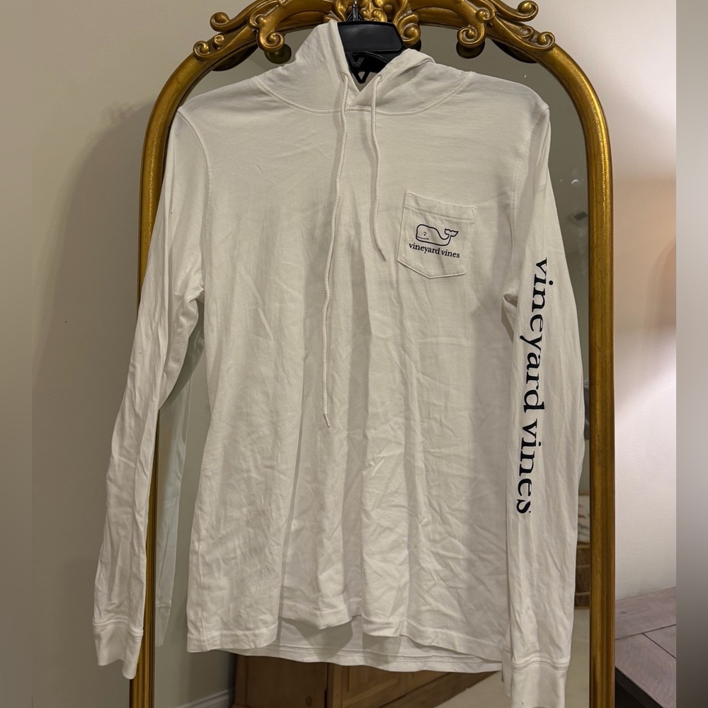Vineyard Vines white Hoodie